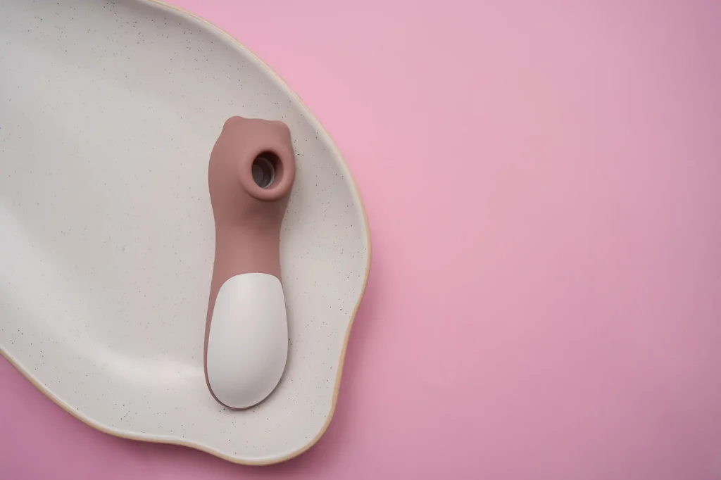 Kínai Aliexpress Sucking Bear léghullámos csiklóizgató vibrátor teszt a Pajkosnyuszi.hu-n!